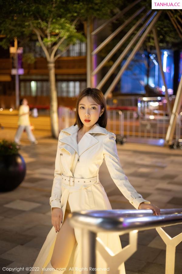 闫雪松 松果儿 [XiuRen]高清写真图 2022.01.21 No.4495 果儿Victoria第12张图片